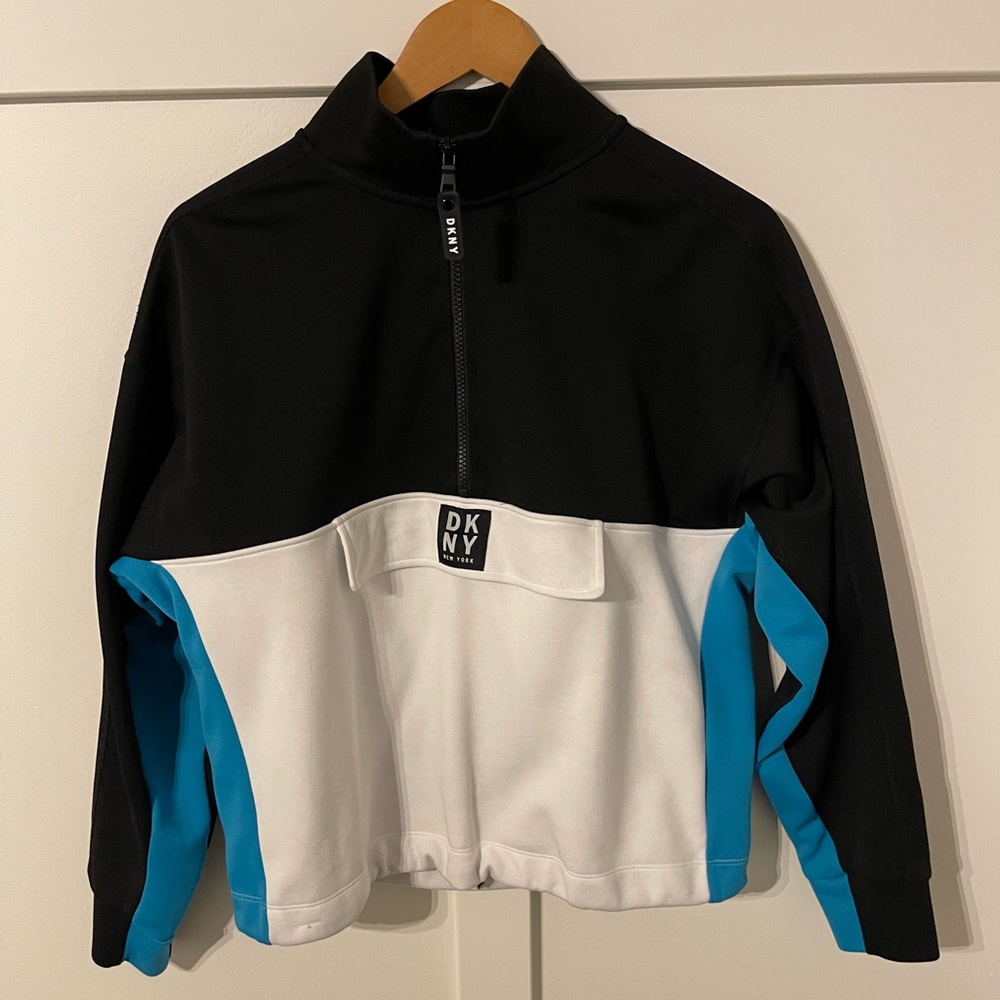 Women’s Small DKNY Sport 3/4 zip pull over